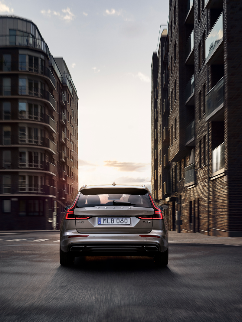 Illustration for article titled The 2019 Volvo V60 Is Even Cooler Than Its Plaid Seats